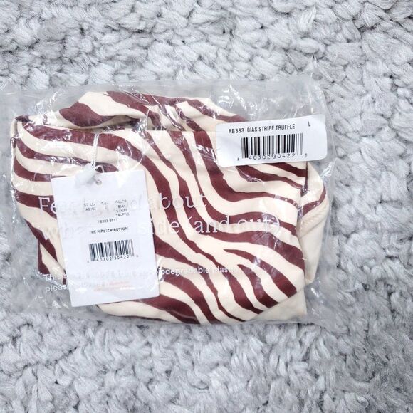 Andie Swim Hipster Bikini Bottom Bias Stripe Truffle Brown Red Cream Size Large - Picture 7 of 8